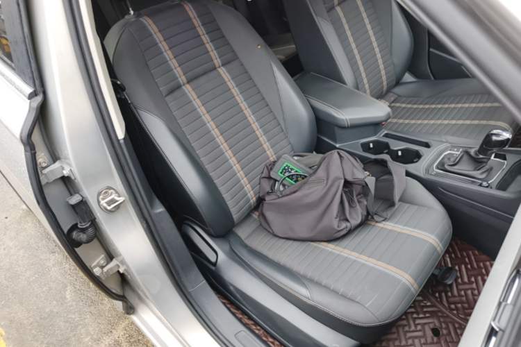 Used Volkswagen Lavida 2021 280TSI DSG Comfort Edition Right Front Seat