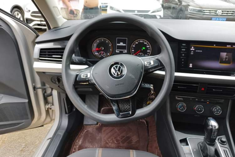 Used Volkswagen Lavida 2021 280TSI DSG Comfort Edition Steering Wheel