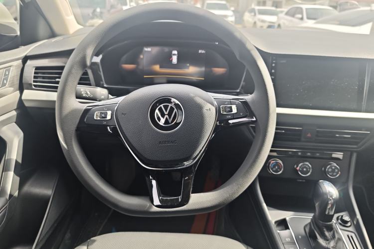 Used Volkswagen Lavida 2021 1.5L Automatic Comfort Edition Steering Wheel