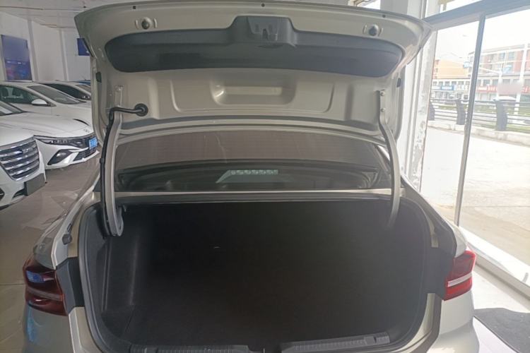 Used Volkswagen Lavida 2021 280TSI DSG Comfort Edition Trunk