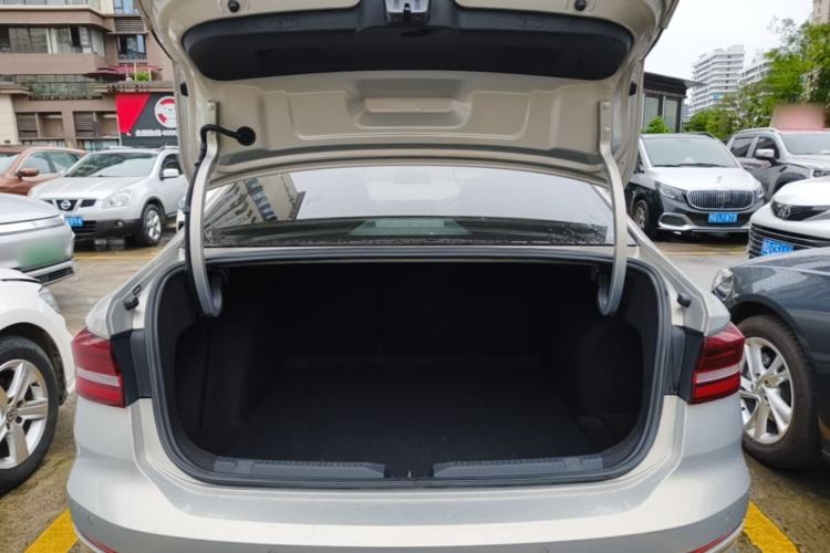 Used Volkswagen Lavida 2021 280TSI DSG Comfort Edition Trunk