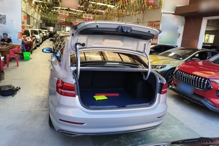 Used Volkswagen Lavida 2021 280TSI DSG Comfort Edition Trunk