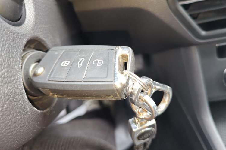 Used Volkswagen Lavida 2021 1.5L Automatic Vision Edition Vehicle Key