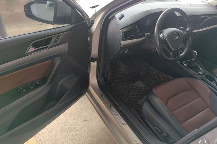 Used Volkswagen Lavida 2021 280TSI DSG Luxury Edition Driver Seat