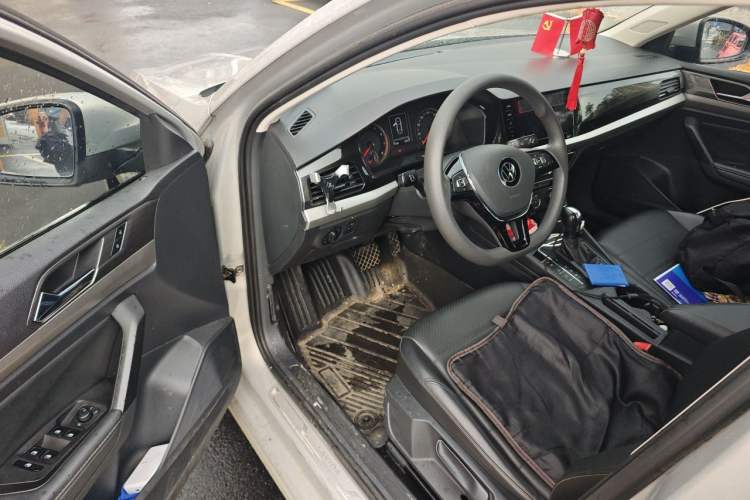 Used Volkswagen Lavida 2021 1.5L Automatic Comfort Edition Driver Seat