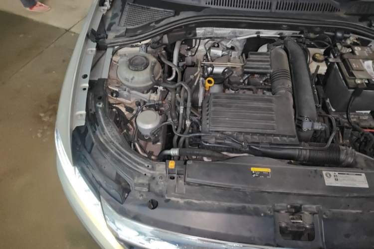 Used Volkswagen Lavida 2021 280TSI DSG Comfort Edition Engine Bay Right