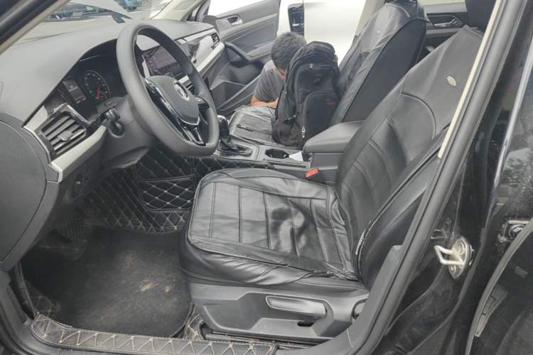 Used Volkswagen Lavida 2021 280TSI DSG Comfort Edition Left Front Seat