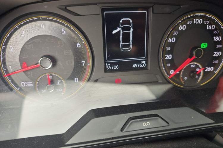 Used Volkswagen Lavida 2021 1.5L Automatic Comfort Edition Odometer Close Up