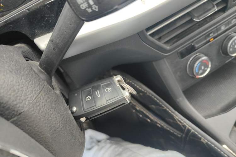 Used Volkswagen Lavida 2021 280TSI DSG Comfort Edition Vehicle Key