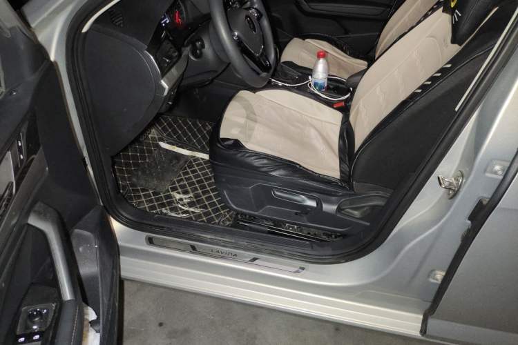 Used Volkswagen Lavida 2021 1.5L Automatic Comfort Edition Driver Seat