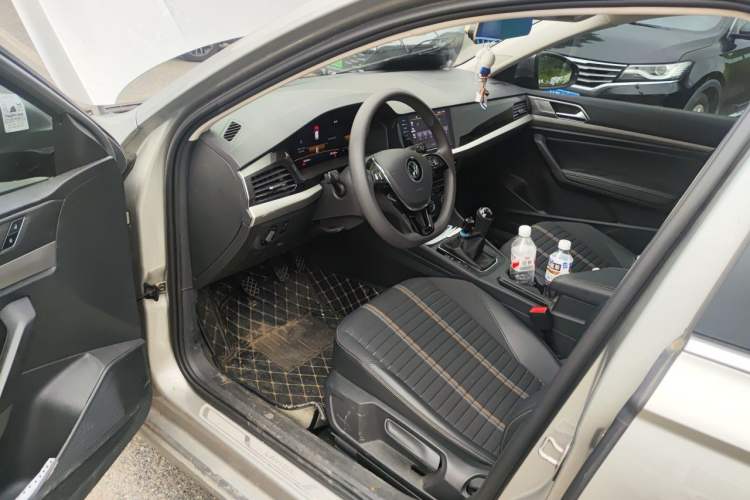 Used Volkswagen Lavida 2021 1.5L Manual Comfort Edition Driver Seat