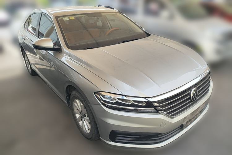 Used Volkswagen Lavida 2021 1.5L Automatic Fashion Edition Front Right 45 Deg
