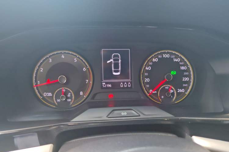 Used Volkswagen Lavida 2021 1.5L Automatic Comfort Edition Instrument Cluster