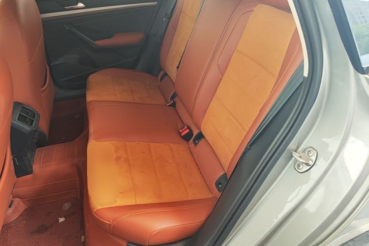 Used Volkswagen Lavida 2021 1.5L Automatic Fashion Edition Left Rear Seat