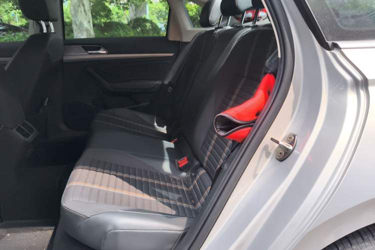 Used Volkswagen Lavida 2021 1.5L Automatic Vision Edition Left Rear Seat