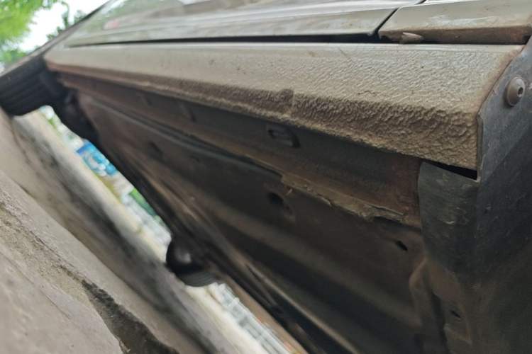 Used Volkswagen Lavida 2021 280TSI DSG Comfort Edition Right Side Sill