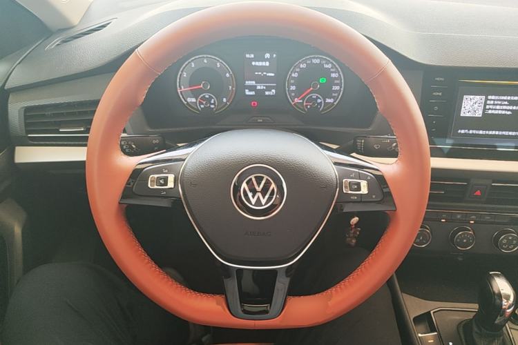 Used Volkswagen Lavida 2021 1.5L Automatic Fashion Edition Steering Wheel