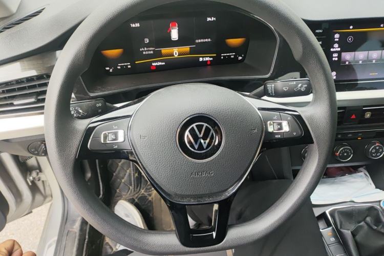 Used Volkswagen Lavida 2021 1.5L Manual Comfort Edition Steering Wheel