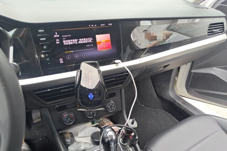 Used Volkswagen Lavida 2021 1.5L Automatic Comfort Edition Audio And AC Panel