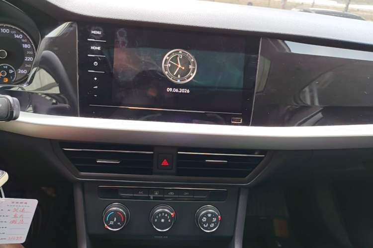 Used Volkswagen Lavida 2021 280TSI DSG Comfort Edition Audio And AC Panel