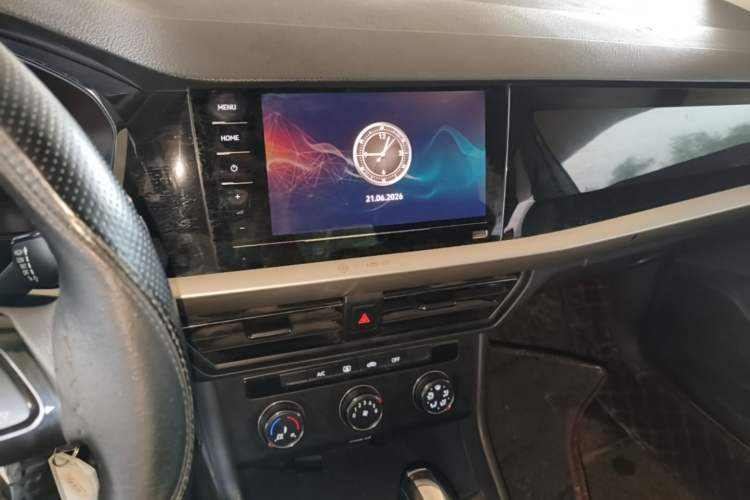Used Volkswagen Lavida 2021 1.5L Automatic Vision Edition Audio And AC Panel