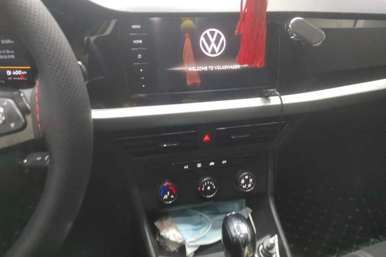 Used Volkswagen Lavida 2021 1.5L Automatic Vision Edition Audio And AC Panel