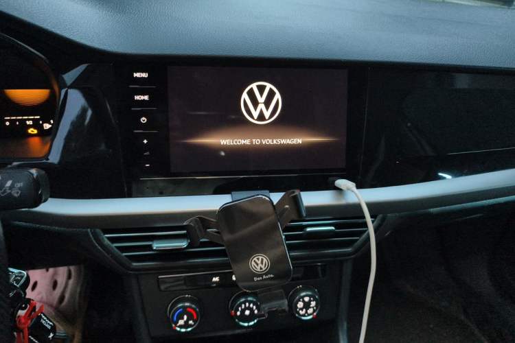 Used Volkswagen Lavida 2021 280TSI DSG Comfort Edition Audio And AC Panel