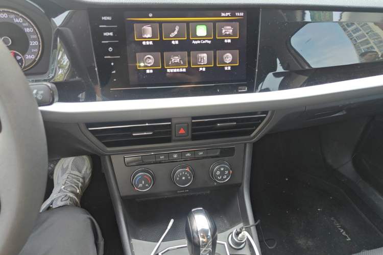Used Volkswagen Lavida 2021 1.5L Automatic Comfort Edition Audio And AC Panel