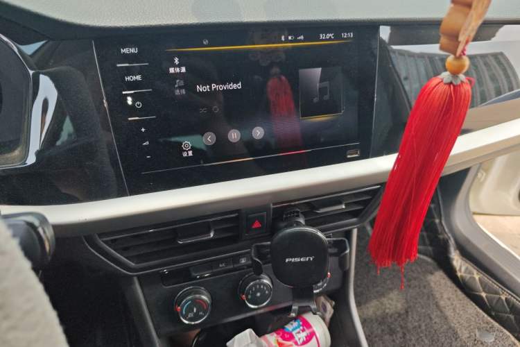 Used Volkswagen Lavida 2021 280TSI DSG Comfort Edition Audio And AC Panel
