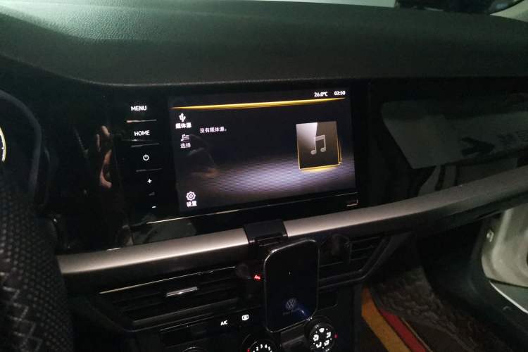 Used Volkswagen Lavida 2021 280TSI DSG Comfort Edition Audio And AC Panel
