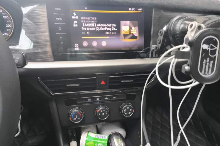 Used Volkswagen Lavida 2021 1.5L Automatic Fashion Edition Audio And AC Panel