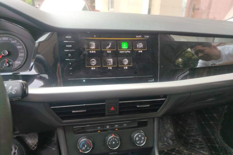 Used Volkswagen Lavida 2021 280TSI DSG Comfort Edition Audio And AC Panel