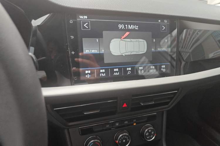 Used Volkswagen Lavida 2021 280TSI DSG Comfort Edition Audio And AC Panel