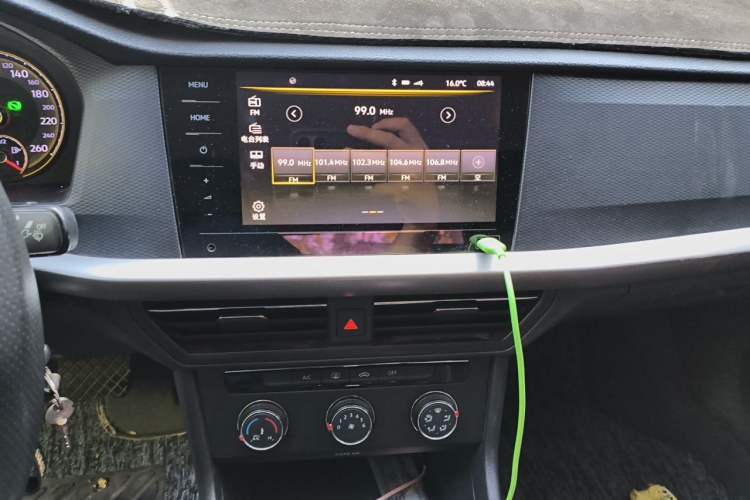 Used Volkswagen Lavida 2021 1.5L Automatic Fashion Edition Audio And AC Panel