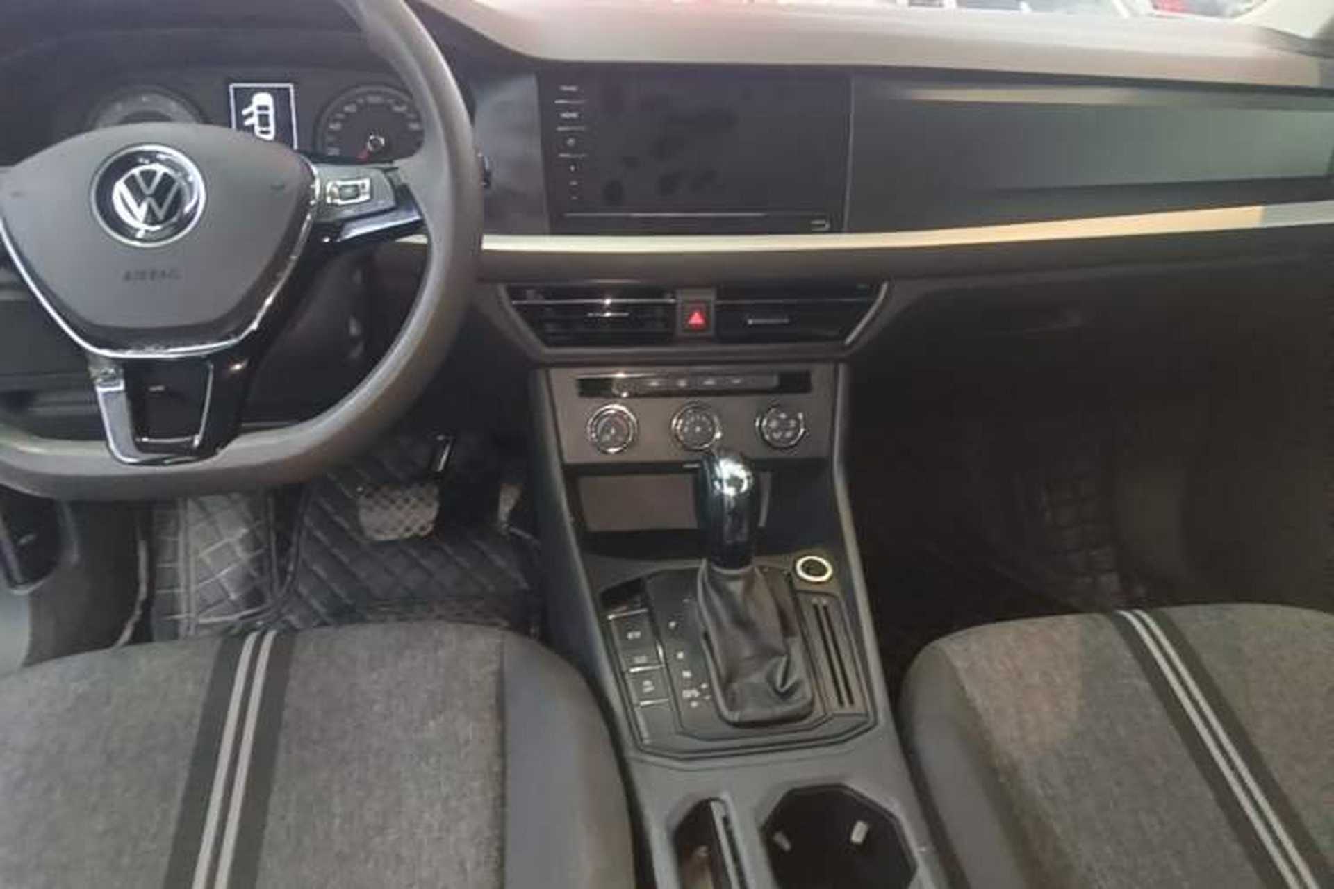 Used Volkswagen Lavida 2021 1.5L Automatic Fashion Edition Audio And AC Panel