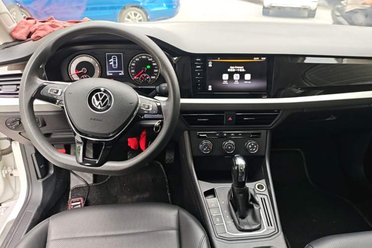 Used Volkswagen Lavida 2021 1.5L Automatic Comfort Edition Center Console