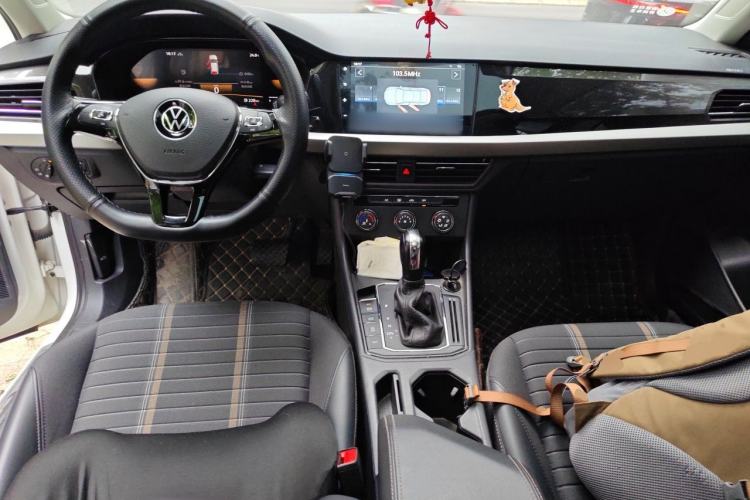 Used Volkswagen Lavida 2021 280TSI DSG Comfort Edition Center Console