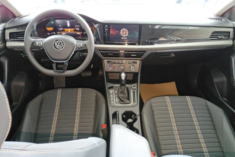 Used Volkswagen Lavida 2021 280TSI DSG Comfort Edition Center Console