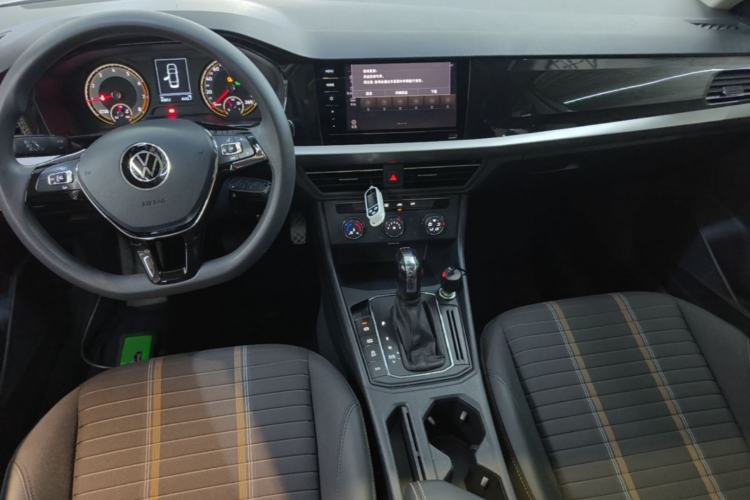 Used Volkswagen Lavida 2021 280TSI DSG Comfort Edition Center Console