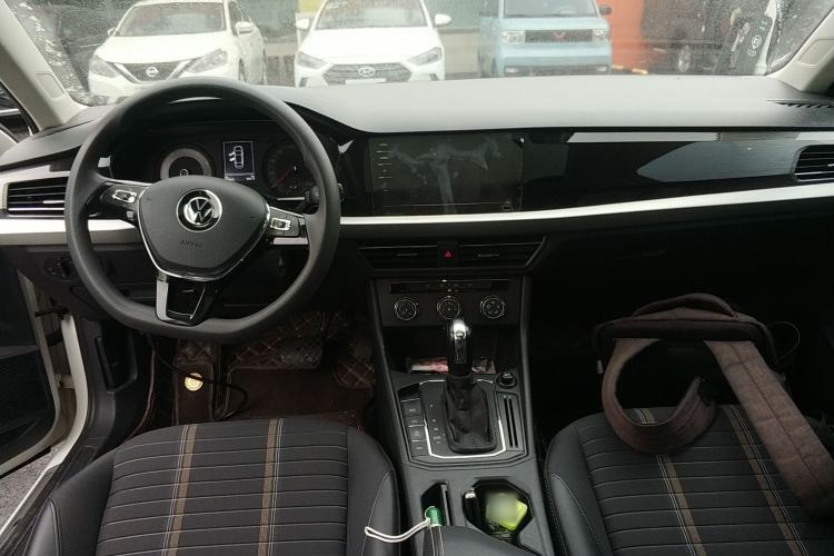 Used Volkswagen Lavida 2021 280TSI DSG Comfort Edition Center Console