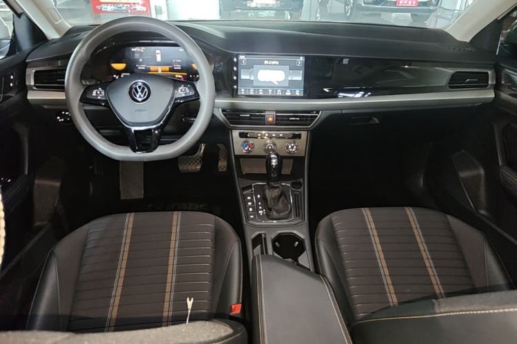 Used Volkswagen Lavida 2021 280TSI DSG Comfort Edition Center Console
