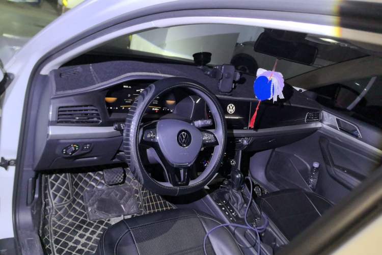 Used Volkswagen Lavida 2021 280TSI DSG Comfort Edition Center Console