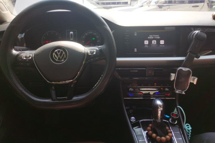 Used Volkswagen Lavida 2021 280TSI DSG Luxury Edition Center Console