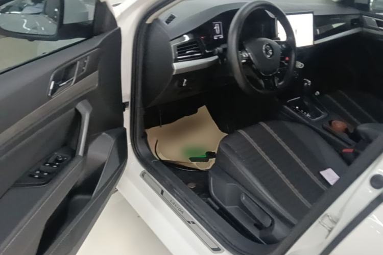 Used Volkswagen Lavida 2021 1.5L Automatic Vision Edition Driver Seat