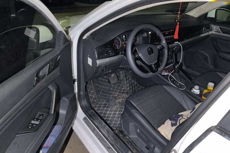 Used Volkswagen Lavida 2021 1.5L Automatic Comfort Edition Driver Seat
