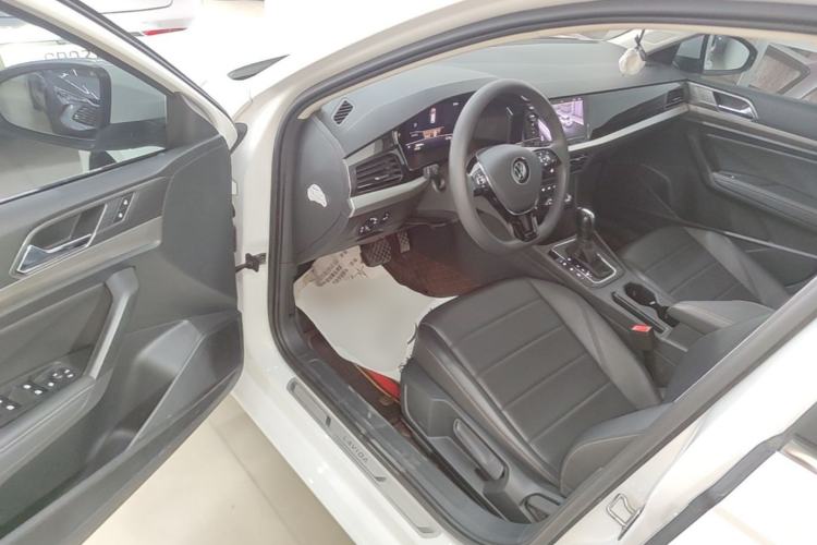 Used Volkswagen Lavida 2021 1.5L Automatic Comfort Edition Driver Seat