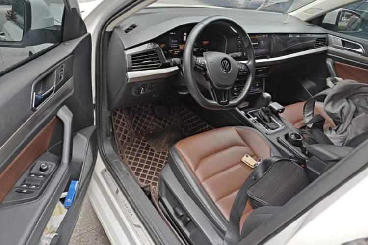 Used Volkswagen Lavida 2021 280TSI DSG Luxury Edition Driver Seat