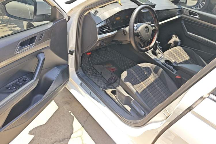 Used Volkswagen Lavida 2021 280TSI DSG Comfort Edition Driver Seat