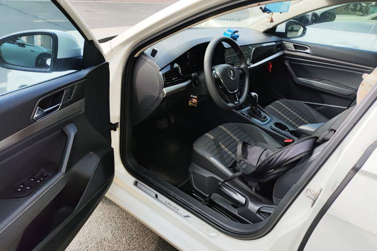 Used Volkswagen Lavida 2021 1.5L Automatic Vision Edition Driver Seat