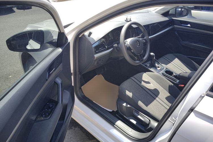 Used Volkswagen Lavida 2021 1.5L Automatic Fashion Edition Driver Seat